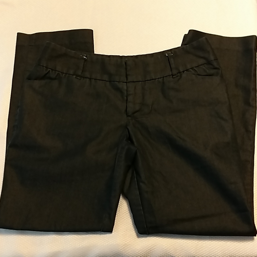 3/$10 Mossimo Dark Gray Capris Pants
